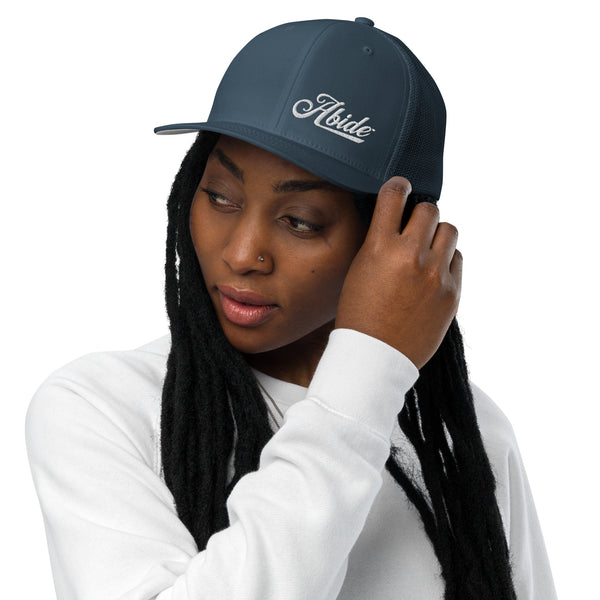 Abide Closed-back trucker cap - White
